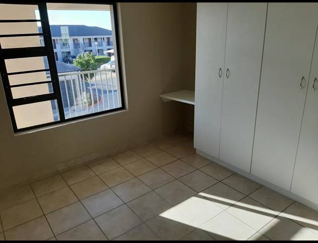 2 BEDROOM PROPERTY TO RENT IN BURGUNDY ESTATE
